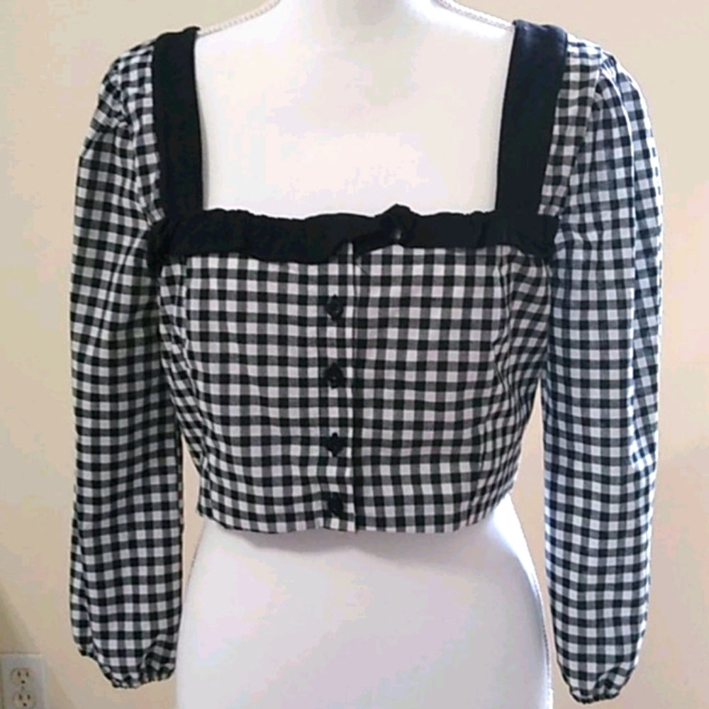 BCBG Cute CHECKERED black white Crop top